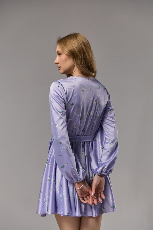 Платье мини шелк в принт лиловое колибре